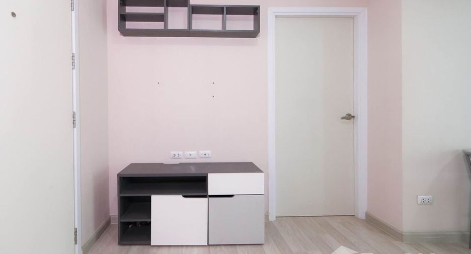 For sale 1 Beds condo in Lat Phrao, Bangkok