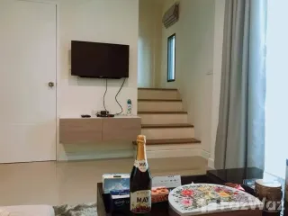 For sale 3 bed townhouse in Bang Khen, Bangkok
