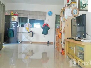For sale 3 bed townhouse in Thung Khru, Bangkok