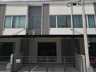 For sale 3 bed townhouse in Sai Mai, Bangkok