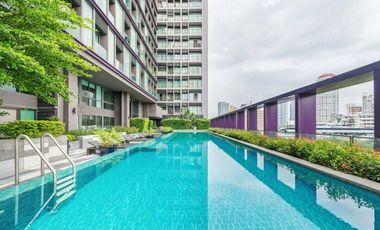 For sale 1 bed condo in Khlong Toei, Bangkok