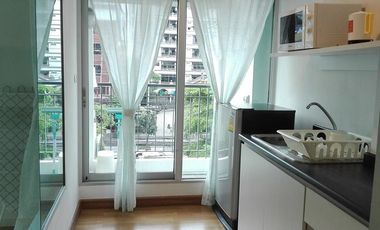 For sale 1 Beds condo in Khlong Toei, Bangkok