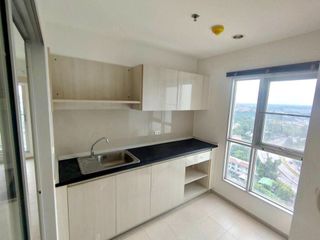 For sale 2 Beds condo in Chom Thong, Bangkok