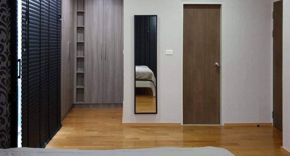 For sale 1 Beds condo in Phaya Thai, Bangkok
