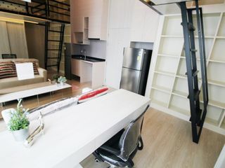 For sale studio condo in Huai Khwang, Bangkok