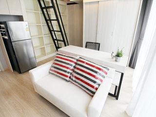 For sale studio condo in Huai Khwang, Bangkok