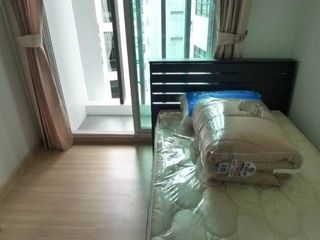 For sale 2 bed condo in Huai Khwang, Bangkok