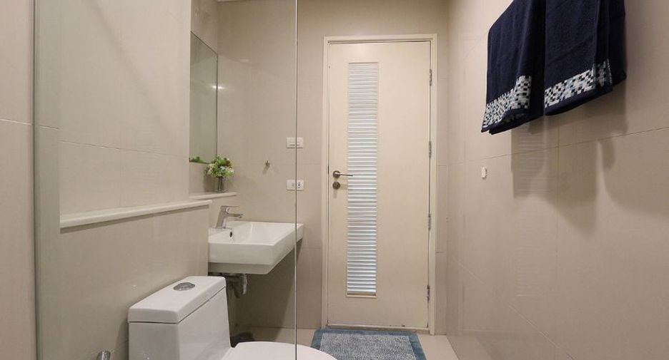 For sale スタジオ condo in Watthana, Bangkok