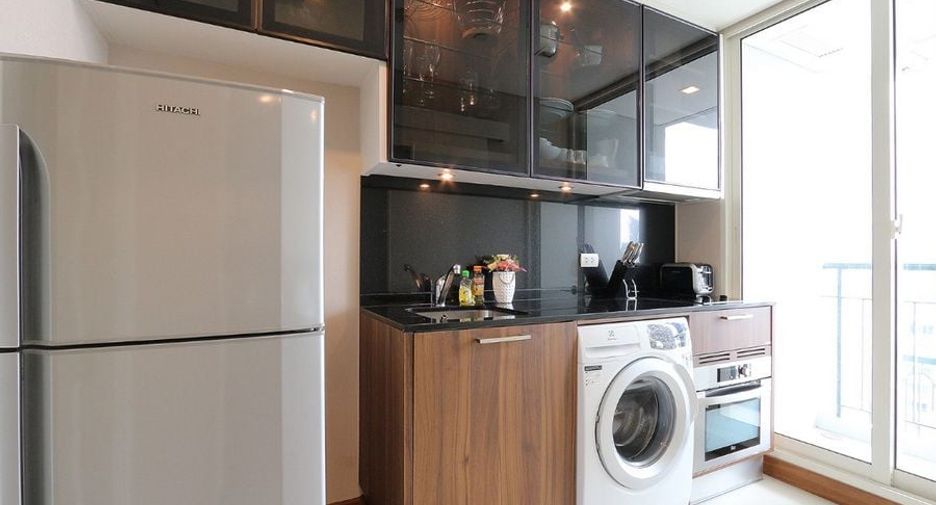 For sale スタジオ condo in Watthana, Bangkok