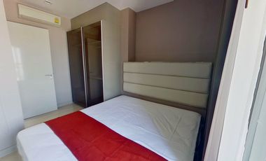 For sale 2 bed condo in Phaya Thai, Bangkok