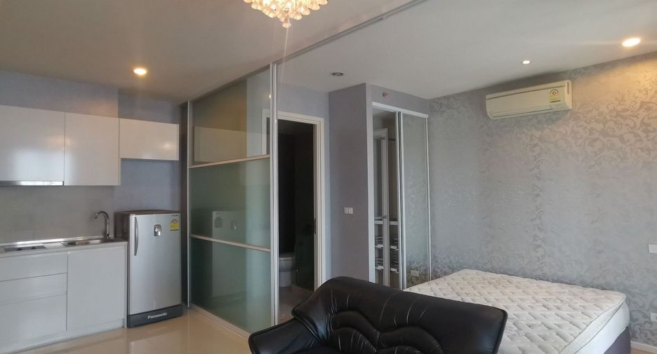 For sale studio condo in Phaya Thai, Bangkok