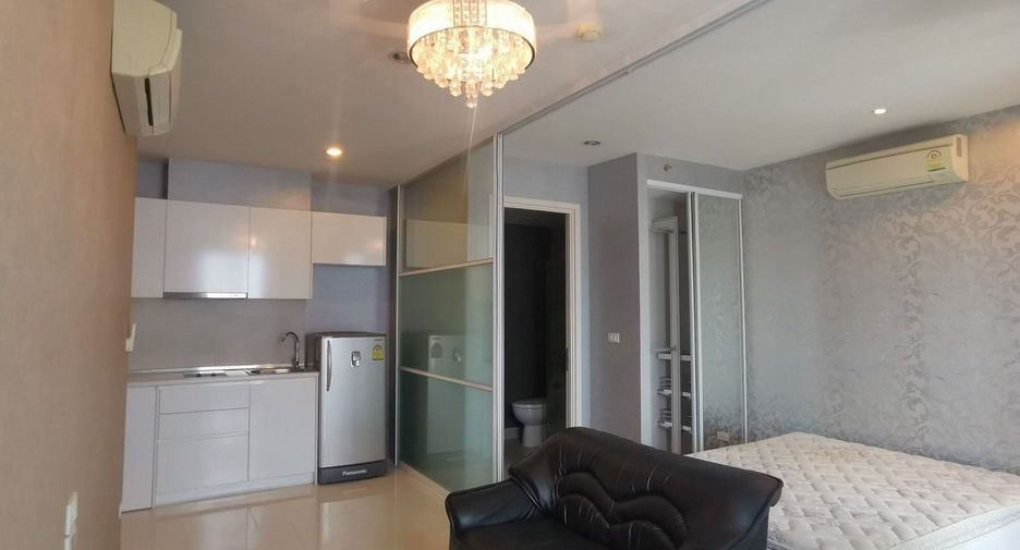 For sale studio condo in Phaya Thai, Bangkok