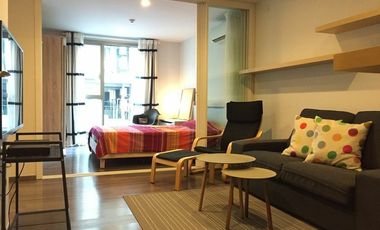 For sale studio condo in Phra Khanong, Bangkok