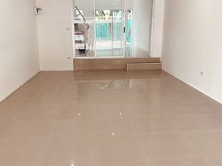 For sale 3 Beds townhouse in Mueang Rayong, Rayong