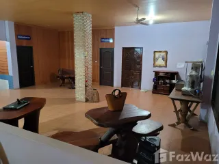 For sale 6 bed house in Mueang Udon Thani, Udon Thani