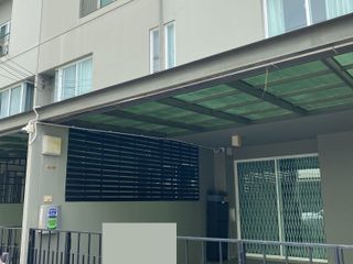 For rent 3 bed townhouse in Pak Kret, Nonthaburi
