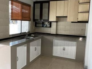 For rent 3 bed house in Mueang Samut Sakhon, Samut Sakhon