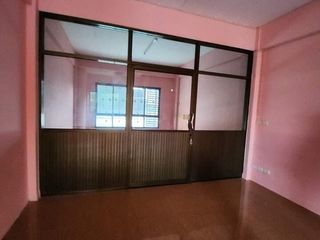 For sale 2 bed retail Space in Ban Chang, Rayong