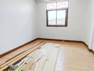 For sale 2 bed townhouse in Krathum Baen, Samut Sakhon