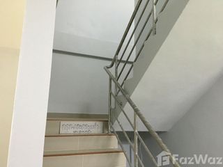 For sale 3 bed townhouse in Mueang Pattani, Pattani