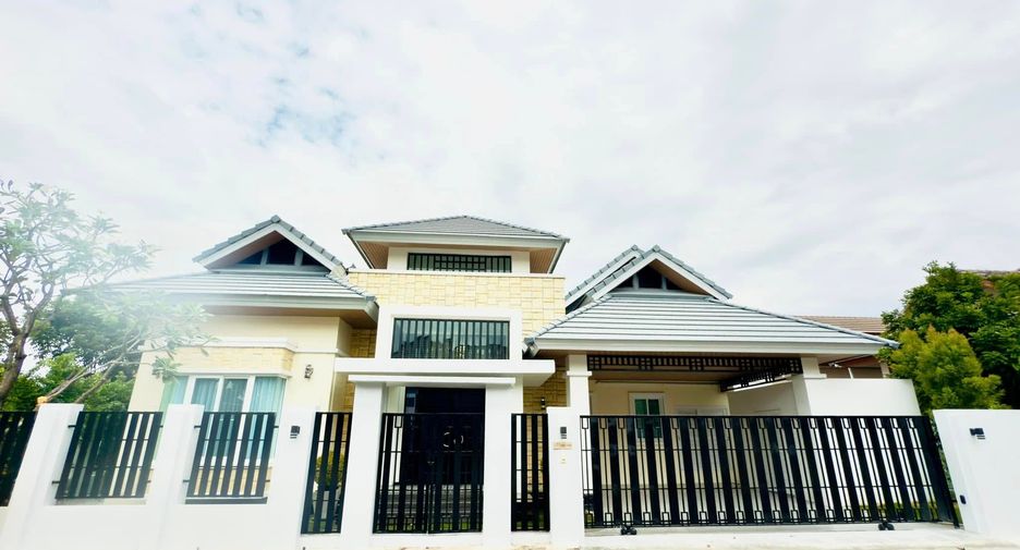 Haus zum Kauf mit 3 Zimmer in Bang Lamung, Chonburi