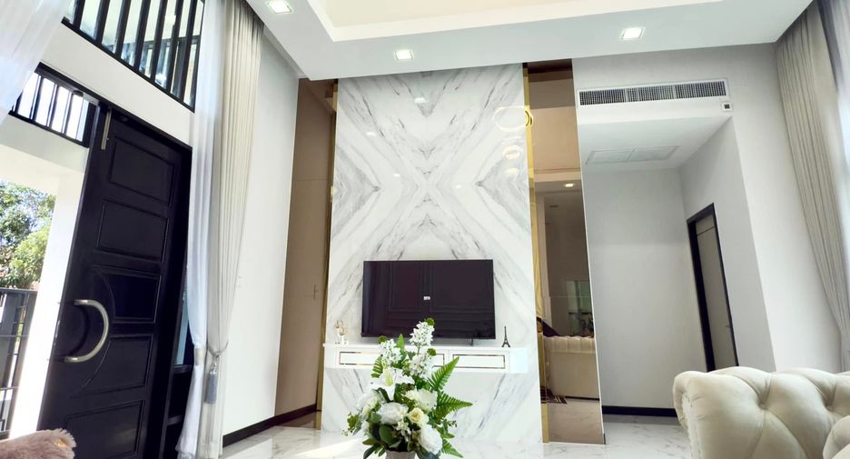 Haus zum Kauf mit 3 Zimmer in Bang Lamung, Chonburi