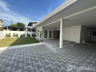 For sale 5 Beds house in Lat Phrao, Bangkok