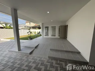 For sale 5 Beds house in Lat Phrao, Bangkok