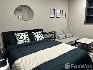 For rent studio condo in Khlong Toei, Bangkok