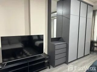 For rent studio condo in Khlong Toei, Bangkok