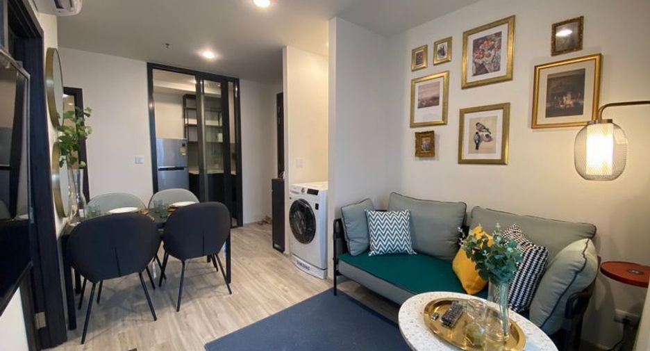 For rent 2 bed condo in Huai Khwang, Bangkok