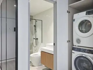 For rent 3 bed condo in Watthana, Bangkok