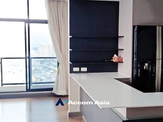 For sale 3 bed condo in Khlong San, Bangkok