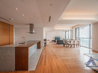 For sale 3 bed condo in Yan Nawa, Bangkok