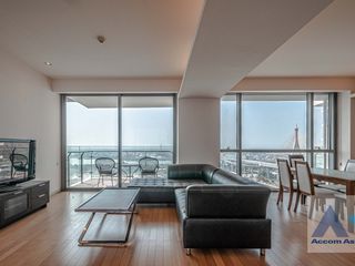 For sale 3 bed condo in Yan Nawa, Bangkok