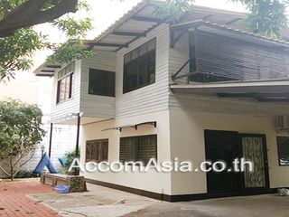 For sale 3 Beds house in Sathon, Bangkok