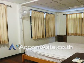 For sale 3 Beds house in Sathon, Bangkok