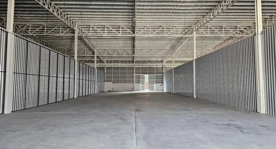 For rent warehouse in Khlong Toei, Bangkok