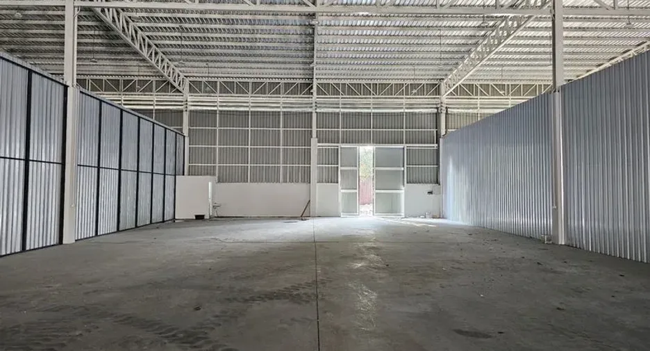 For rent warehouse in Khlong Toei, Bangkok