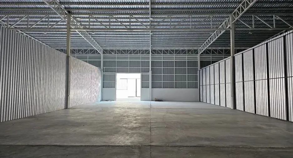 For rent warehouse in Khlong Toei, Bangkok