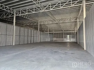 出租 仓库 在 Khlong Toei, 曼谷