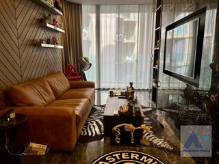For rent 2 bed condo in Watthana, Bangkok