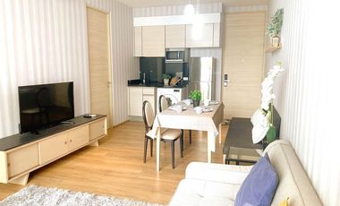 For sale 2 bed condo in Khlong Toei, Bangkok
