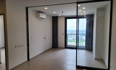 For sale 2 bed condo in Huai Khwang, Bangkok