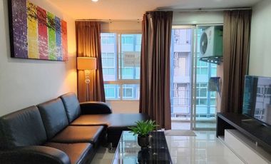 For rent 2 bed condo in Huai Khwang, Bangkok