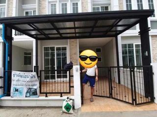For sale 4 bed townhouse in Mueang Nonthaburi, Nonthaburi
