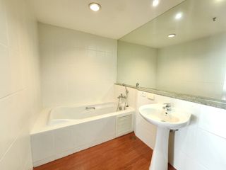 For rent 3 Beds condo in Yan Nawa, Bangkok