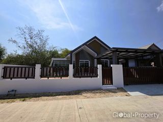 Продажа 3 спальни дом в Банг Сарай, Паттайя