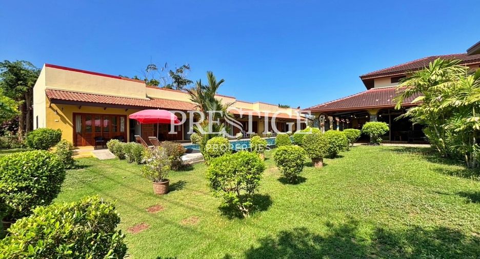 For sale 11 bedrooms retail Space in Bang Lamung, Chonburi