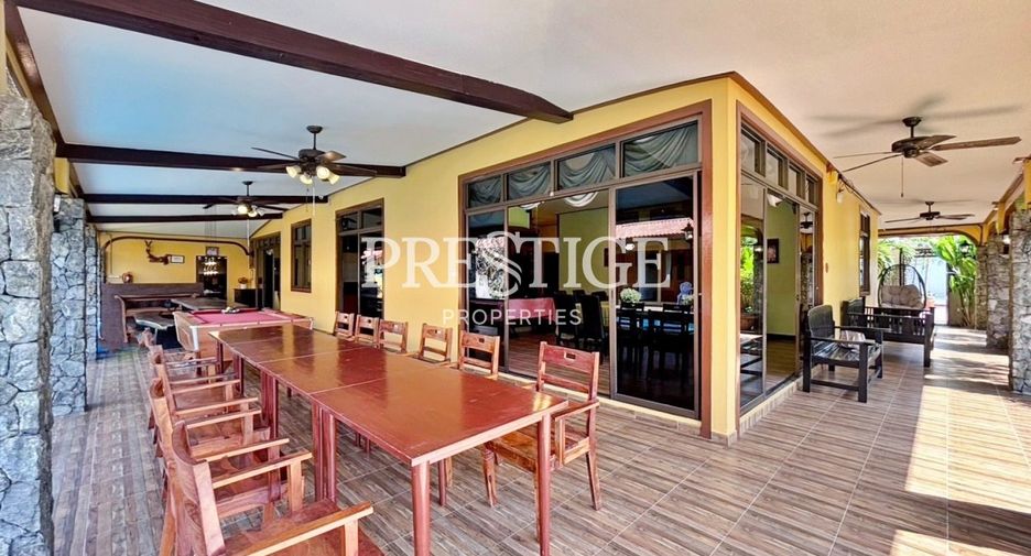 For sale 11 bedrooms retail Space in Bang Lamung, Chonburi